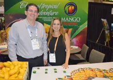 The Mango Ecuador Foundation is headed by Johnny Jara and colleague Karla Villamil.